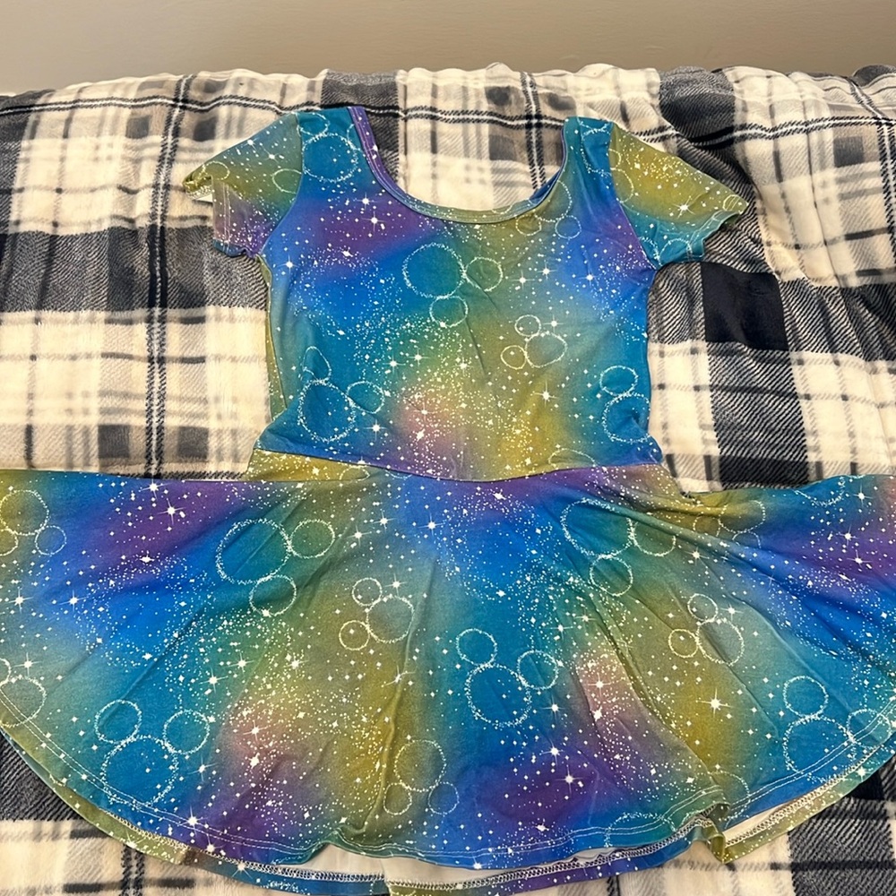 Wild Rich Kids skirted Leo, size 9/10